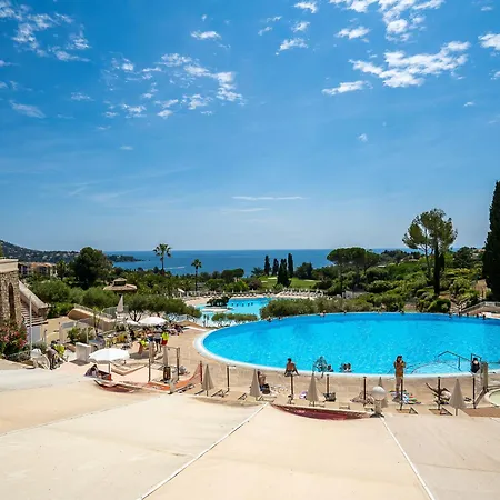 Apartment Village Cap Esterel - Le Hameau-35 By Interhome