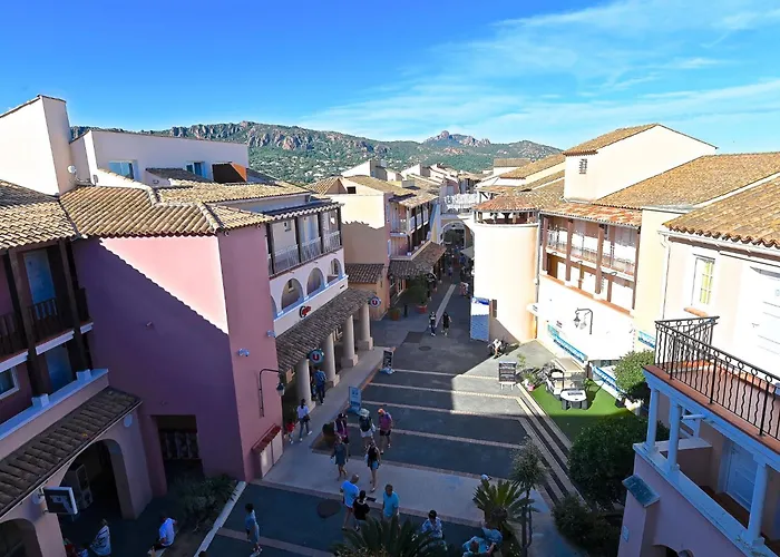 Apartment Le Hameau - L2 002 By Interhome Saint-Raphael (Var)